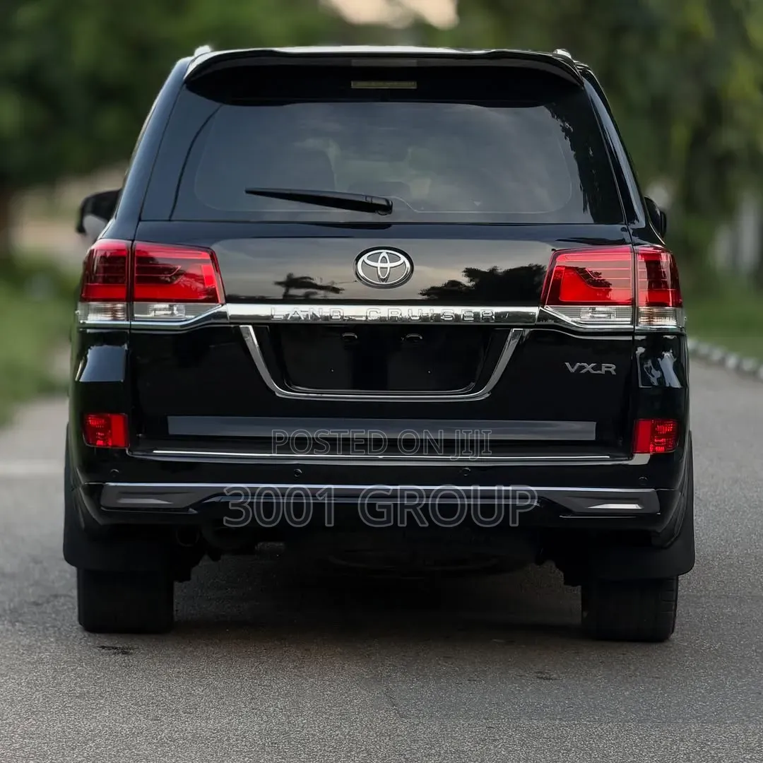 Toyota Land Cruiser 2019 Black