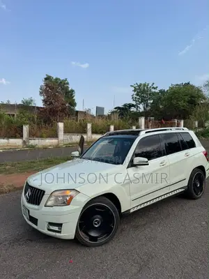 Mercedes-Benz GLK-Class 350 4MATIC 2012 White