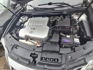 Lexus ES 2016 Silver