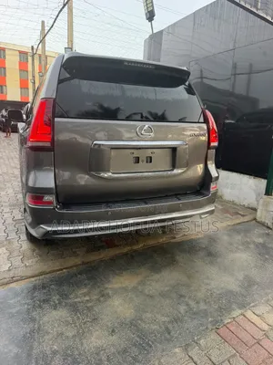 Lexus GX 2012 Gray