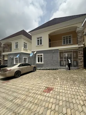 4bdrm Duplex in Guzape District for rent