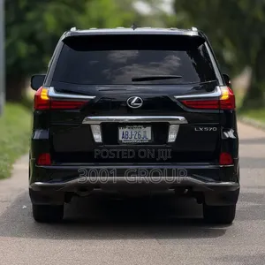 Lexus LX 2018 Black