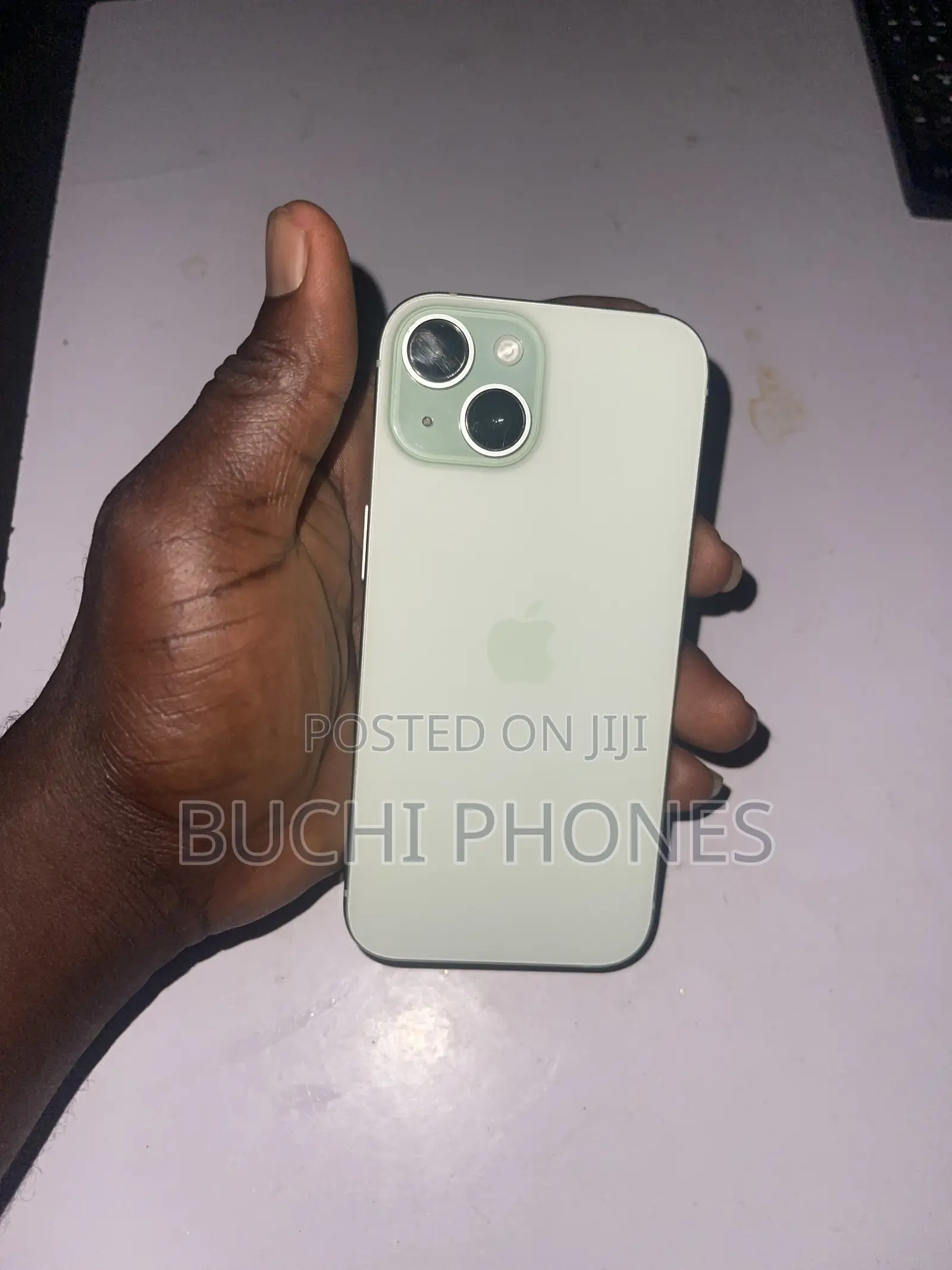 Apple iPhone 15 128 GB Green