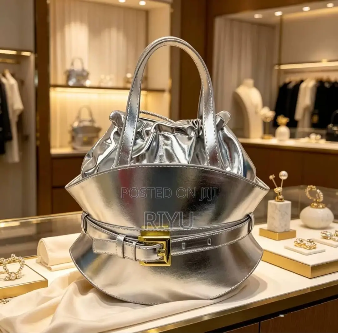 Women’s Fashion Handbag