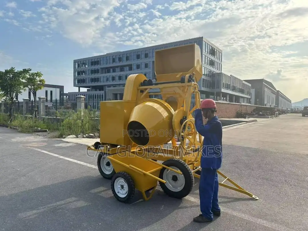 Self Loading Mixer 600ltr