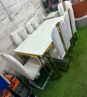 Executive Dining Set by 6seaters