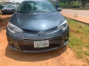 Toyota Corolla 2014 Black