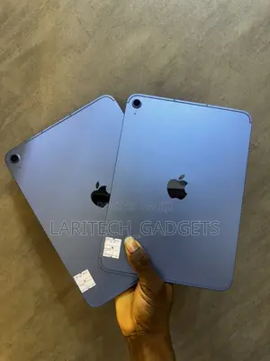 Apple iPad Air 128 GB Blue