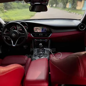 Alfa Romeo Giulia 2017 Black