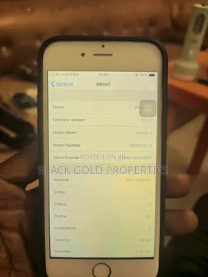 Apple iPhone 6 16 GB Gold