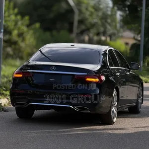 Mercedes-Benz E350 2023 Black