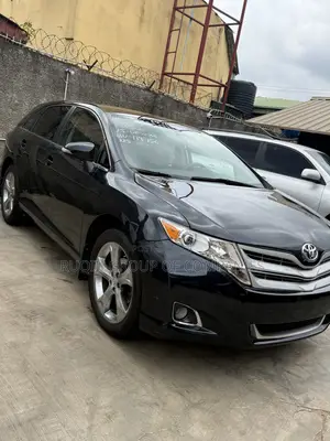 Toyota Venza XLE 2015 Matt Black