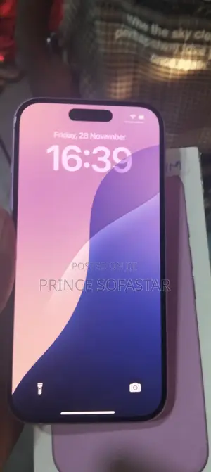 Apple iPhone 16 128 GB Pink