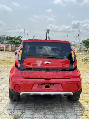 Kia Soul Hatchback 2018 Red