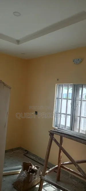 1bdrm Bungalow in Warri for rent