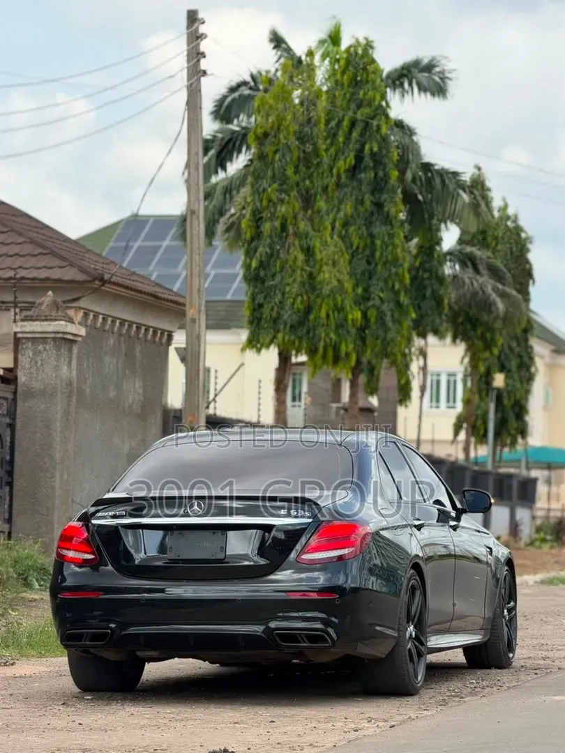 Mercedes-Benz E63 2018 Black