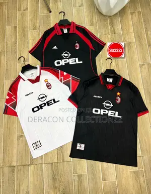 AC Milan Iconic Retro Jersey