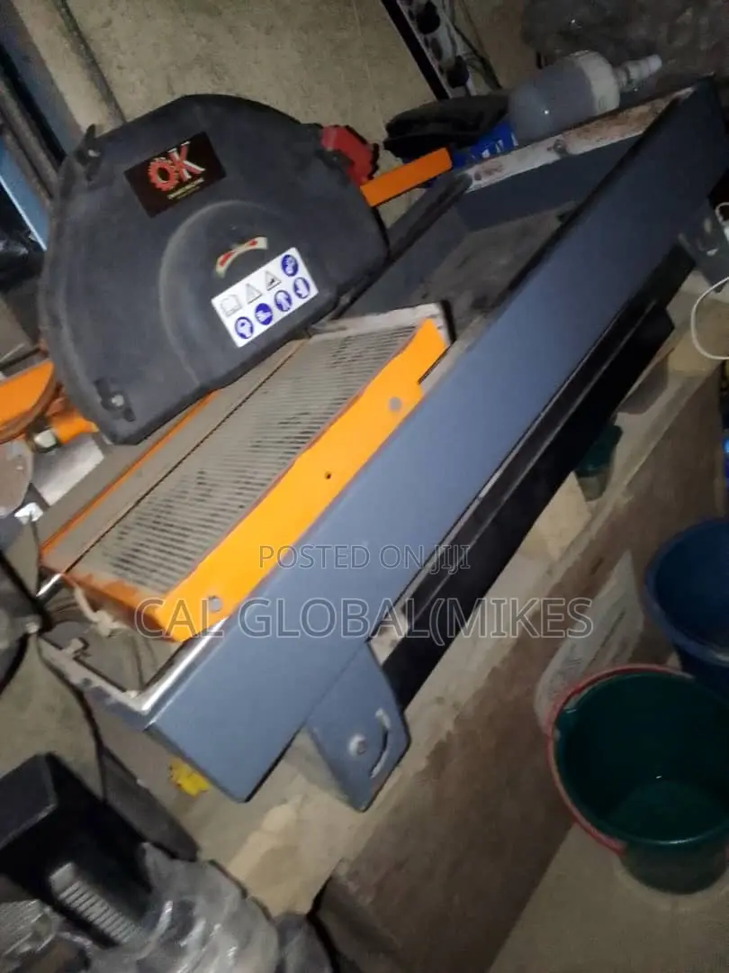 Stone Cutting Machine