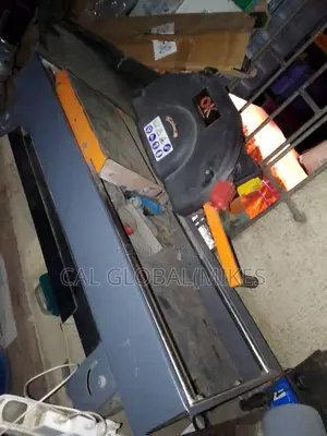 Stone Cutting Machine
