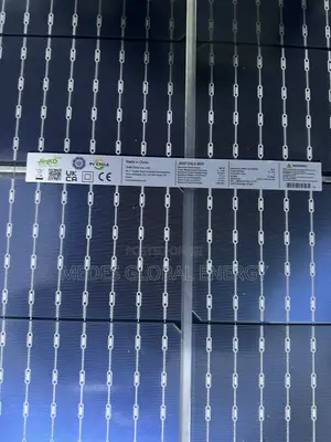 600watts Jinko Brand New Solar Panels