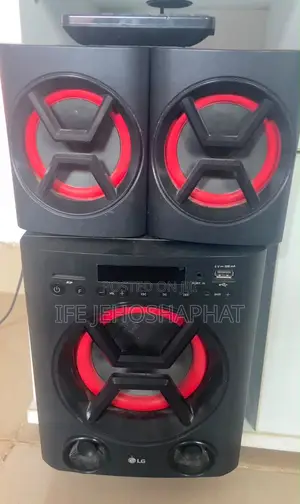 LG Xboom (Lk72b)