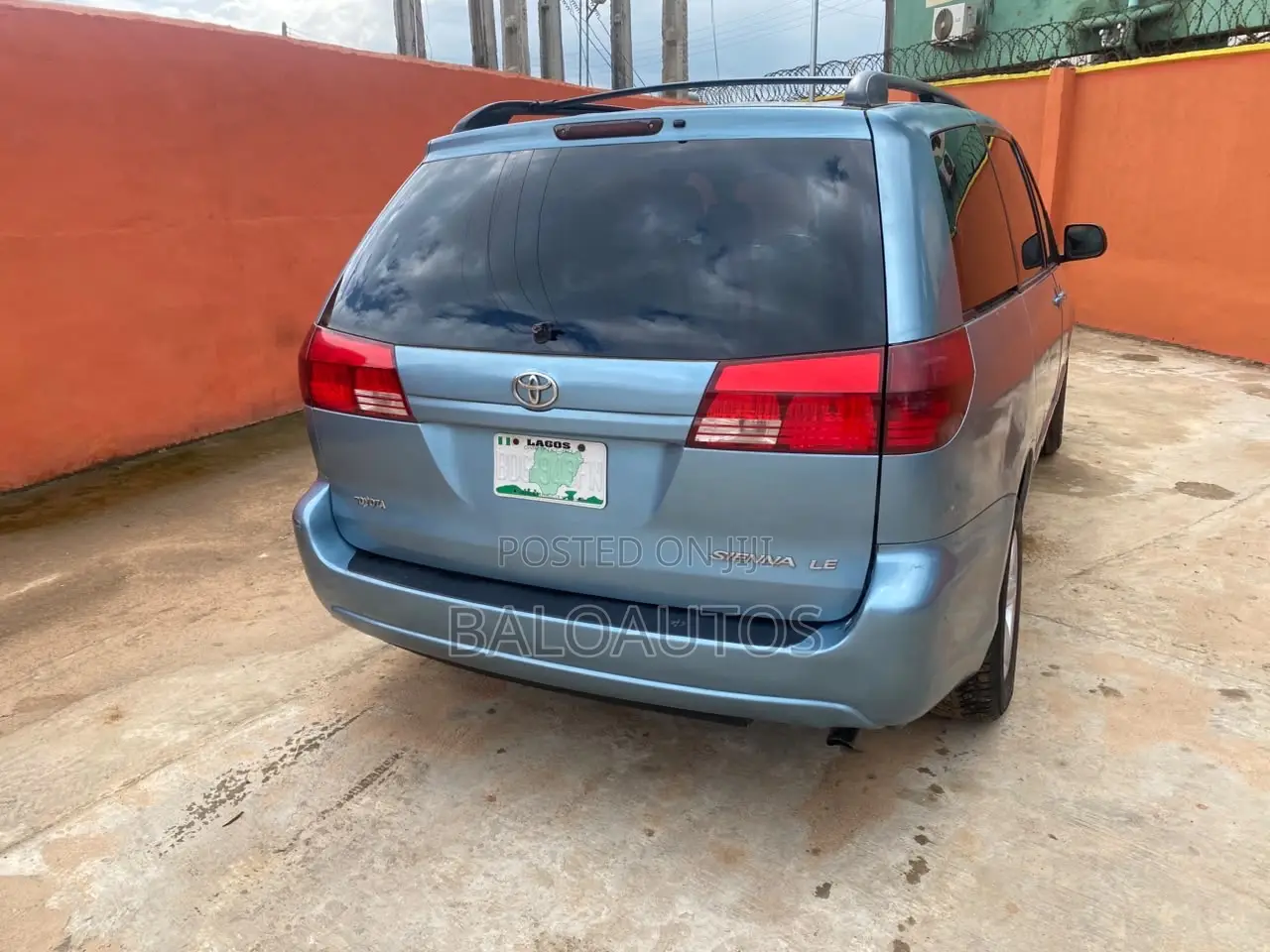 Toyota Sienna LE AWD 2005 Blue