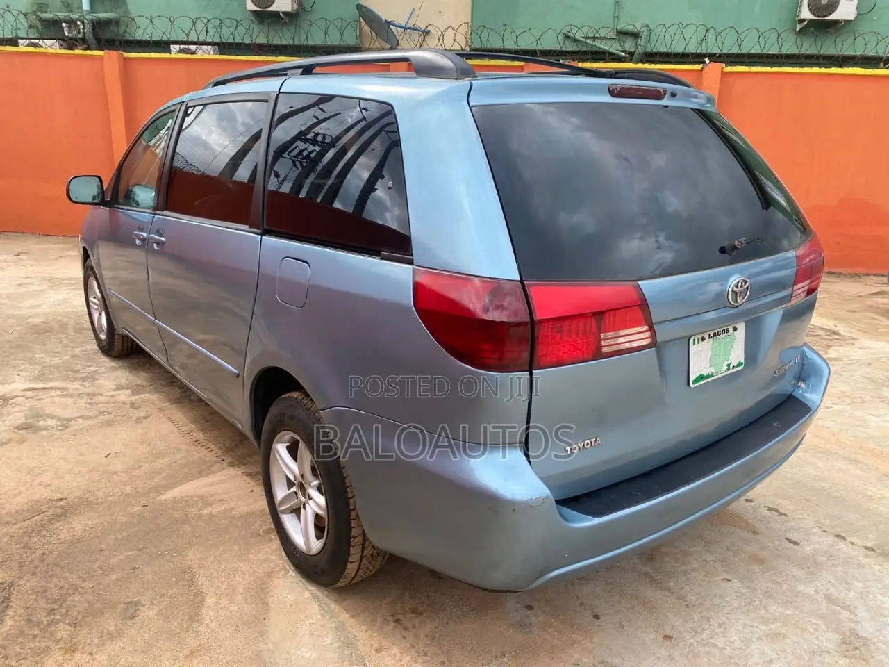 Toyota Sienna LE AWD 2005 Blue