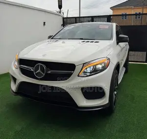 Mercedes-Benz GLE-Class 2016 White