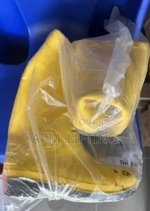 Rain Boot With Safety
