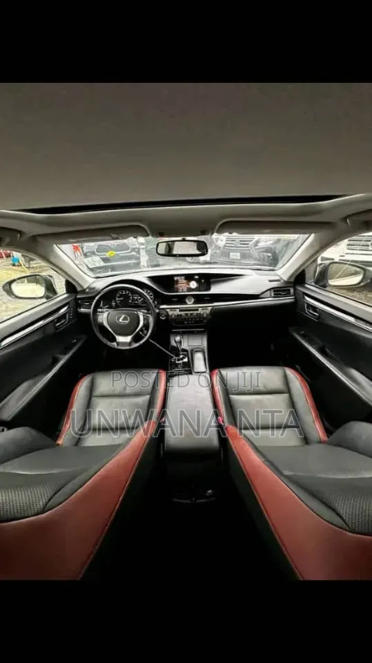 Lexus ES 2015 White