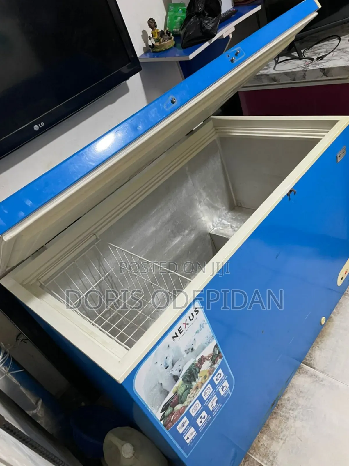 Nexus Freezer 400L