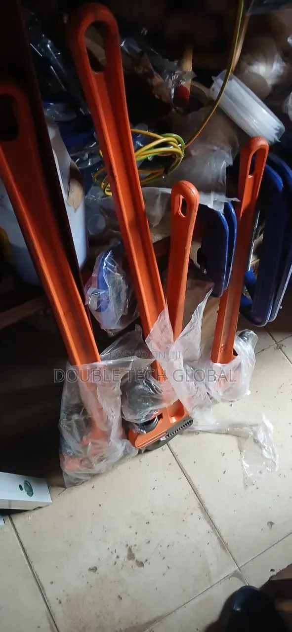 48" Pipe Wrench