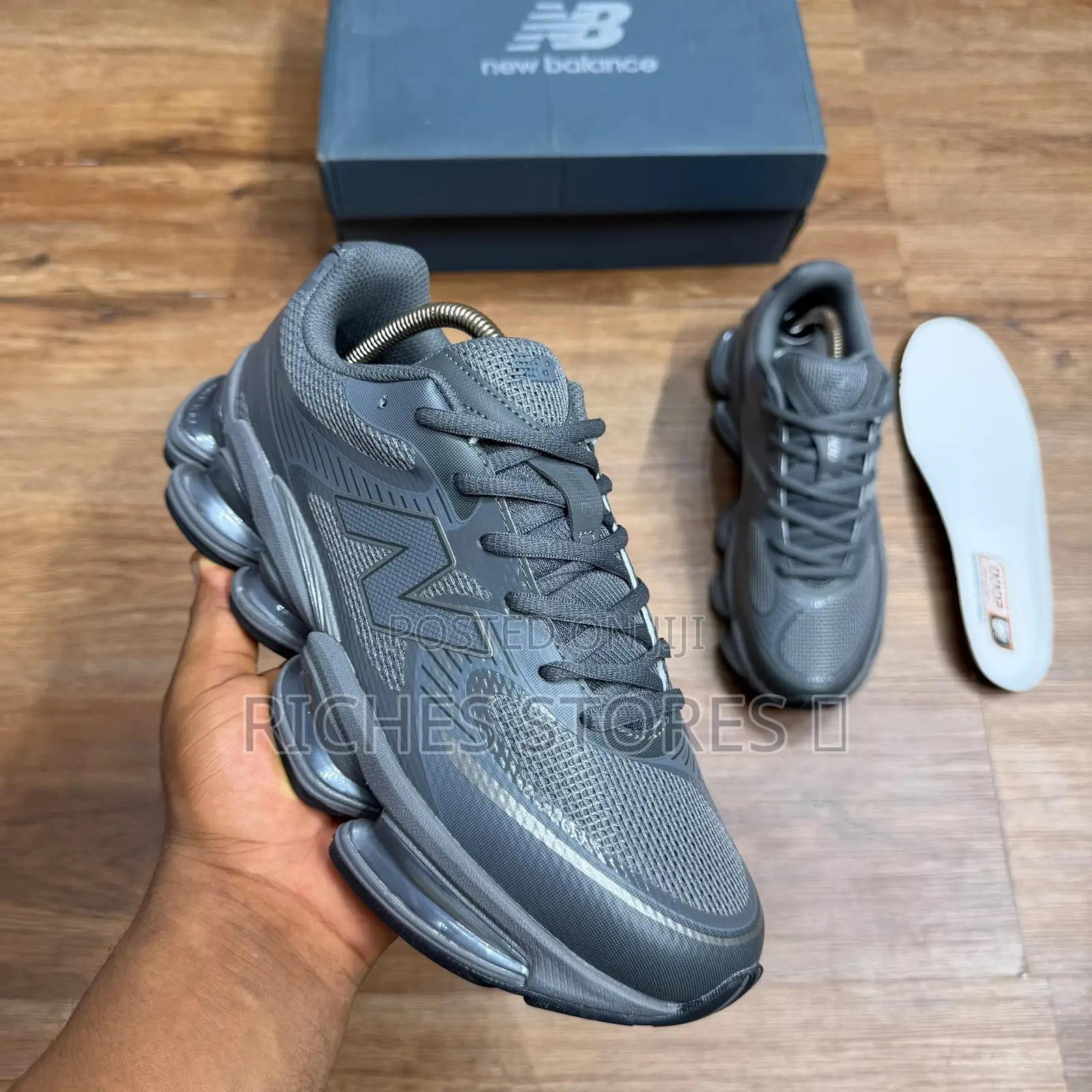 New Balance Abzorb 2000 Triple White Metallic Silver Sneakers