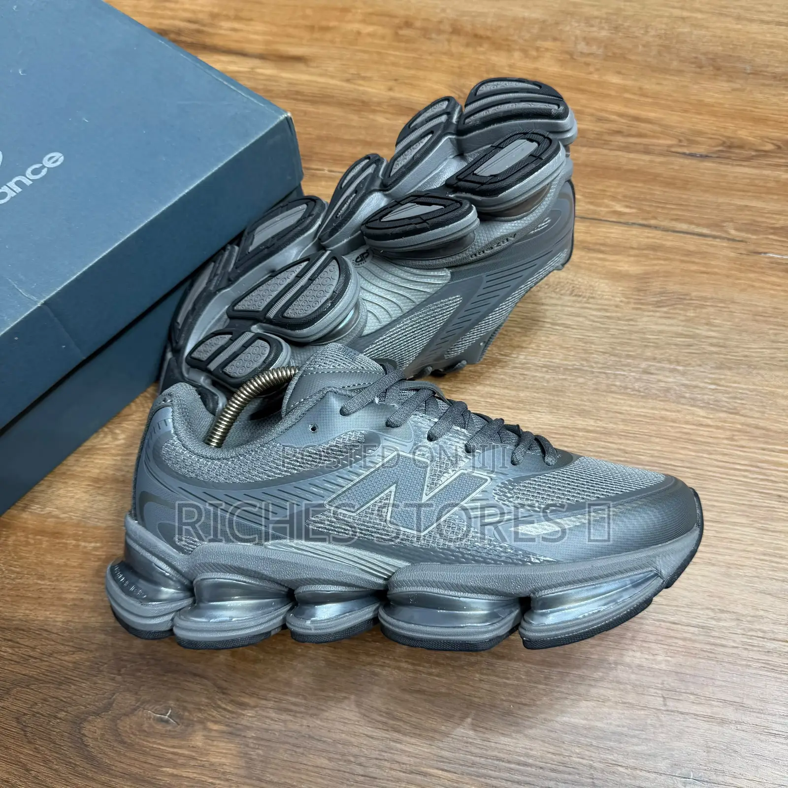 New Balance Abzorb 2000 Triple White Metallic Silver Sneakers