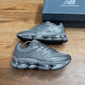 New Balance Abzorb 2000 Triple White Metallic Silver Sneakers