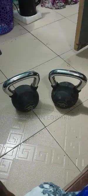 Pair of 10kg Kettlebell