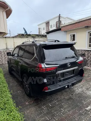 Lexus LX 570 (5 seats) AWD 2017 Black