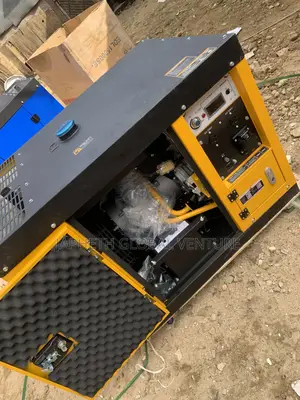 Heavy-Duty CAT 13.5kVA Soundproof Generator – Fuel Efficient