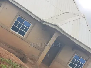 3bdrm Bungalow in Yeluwa, Karu-Nasarawa for sale