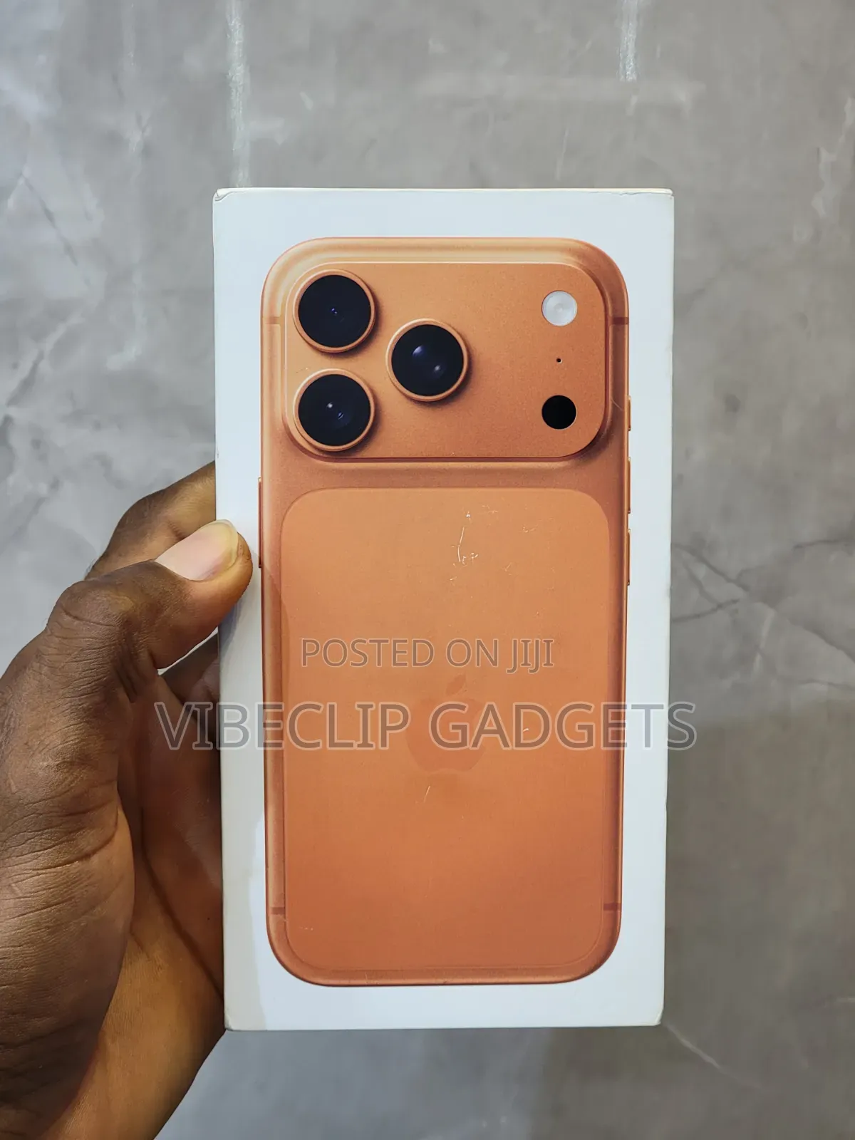 New Apple iPhone 17 Pro Max 256 GB Orange