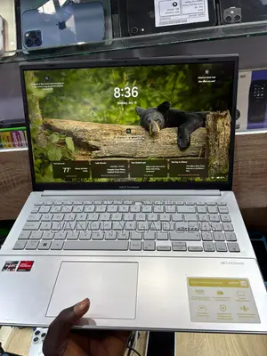 Laptop Asus Vivobook Go 15 8GB AMD Ryzen 3 HDD+SSD 128GB