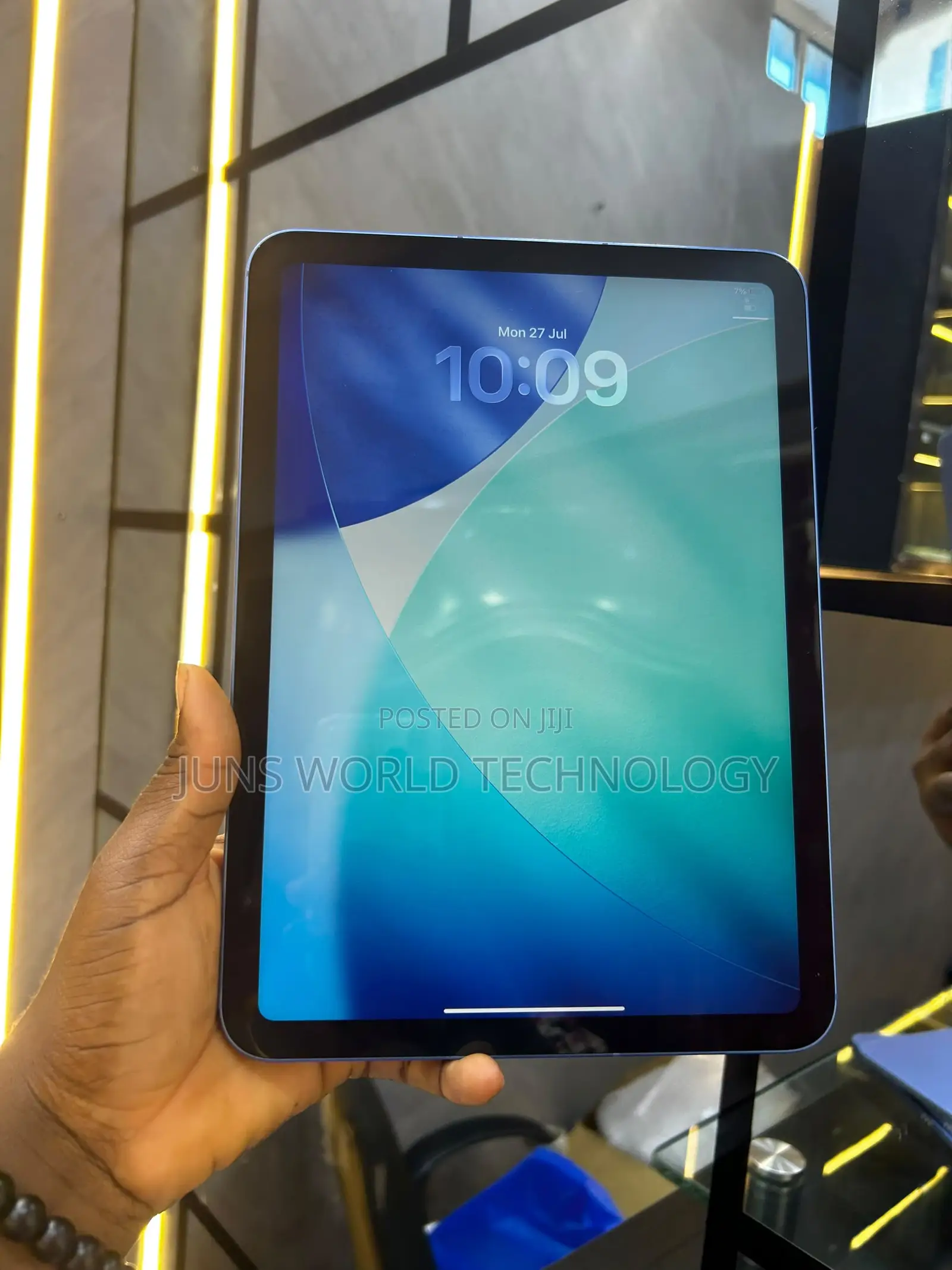 Apple iPad (2025) 128 GB Blue