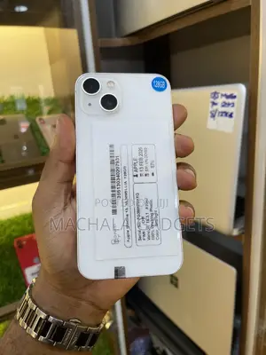 Apple iPhone 13 128 GB White