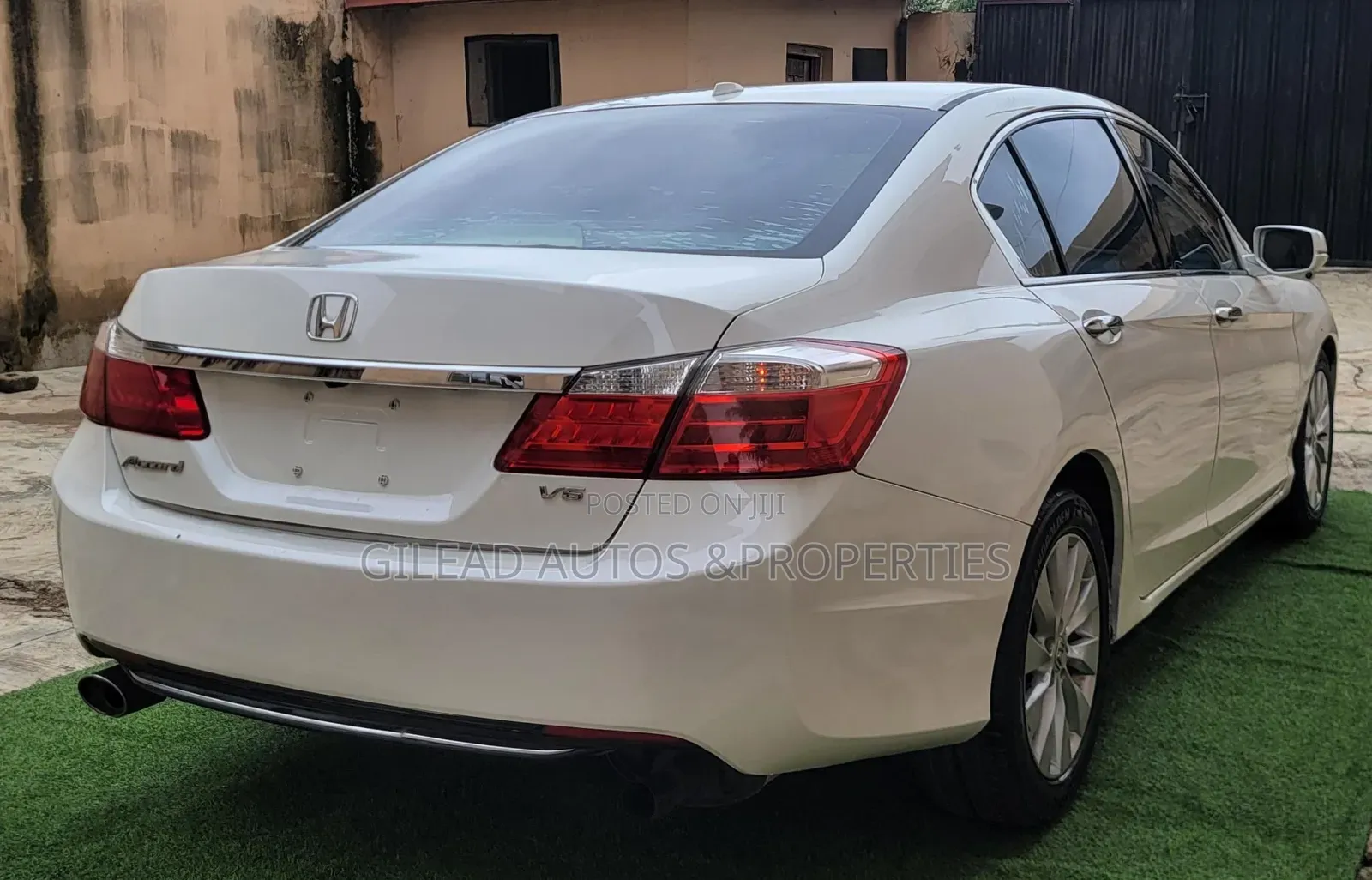 Honda Accord 2013 White