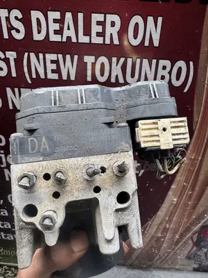 Abs Module for Toyota Sienna 2007-2009 Model