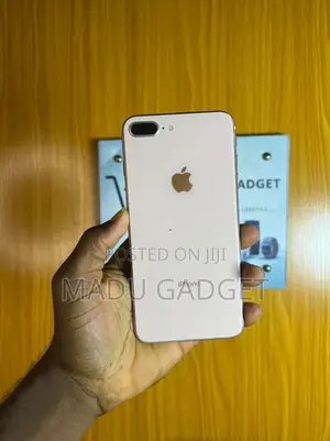 Apple iPhone 8 Plus 64 GB Gold