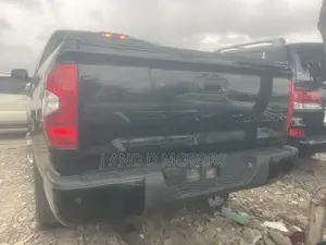 Toyota Tundra 2018 Black
