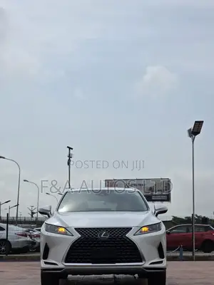 Lexus RX 2021 White