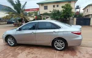 Toyota Camry 2016 Silver