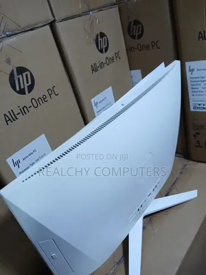 New Desktop Computer HP 200 G4 8GB Intel Core i3 SSD 512GB